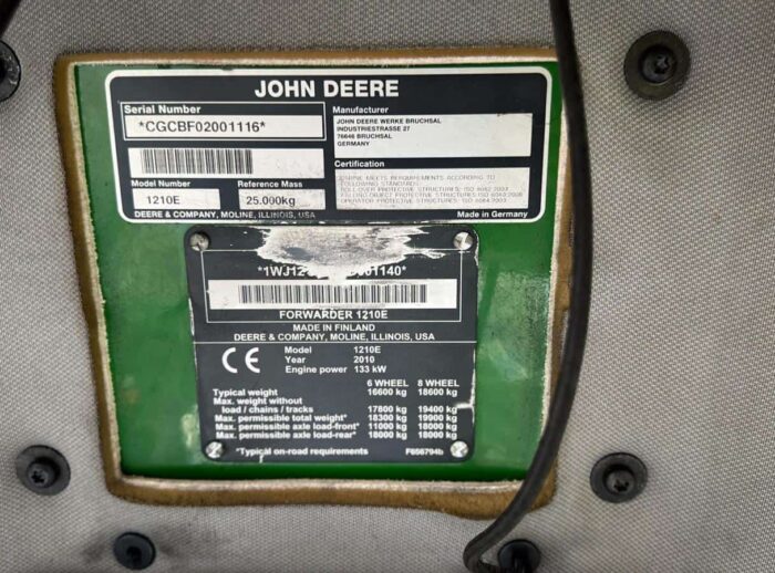 Forwarder John Deere 1210E tabliczka VIN Forwarder John Deere 1210E tabliczka VIN