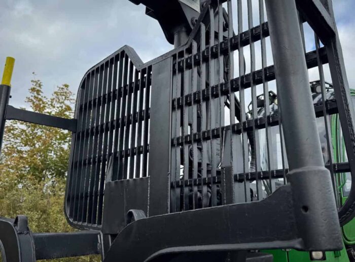 Forwarder John Deere 1210E przyczepa Forwarder John Deere 1210E przyczepa