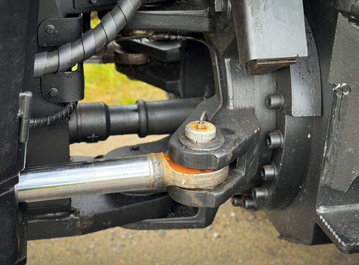 Forwarder John Deere 1210E most Forwarder John Deere 1210E most