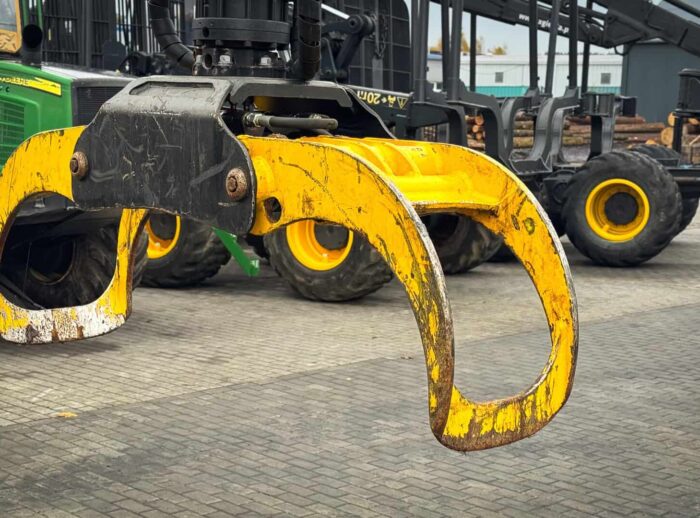 Chwytak HSP 028 do forwarderów oraz przyczep leśnych Chwytak HSP 028 do forwarderów oraz przyczep leśnych