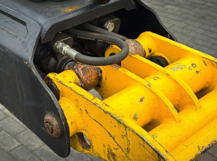 Chwytak HSP 028 do forwarderów oraz przyczep leśnych Chwytak HSP 028 do forwarderów oraz przyczep leśnych