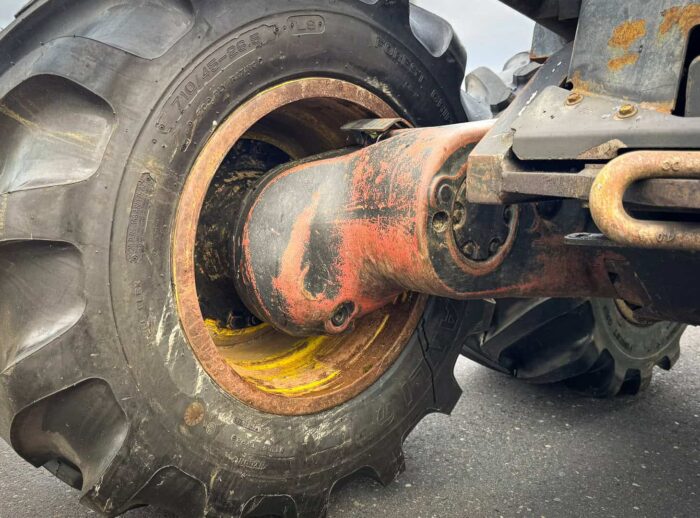 Harvester John Deere 1270G wnętrze felgi Harvester John Deere 1270G wnętrze felgi