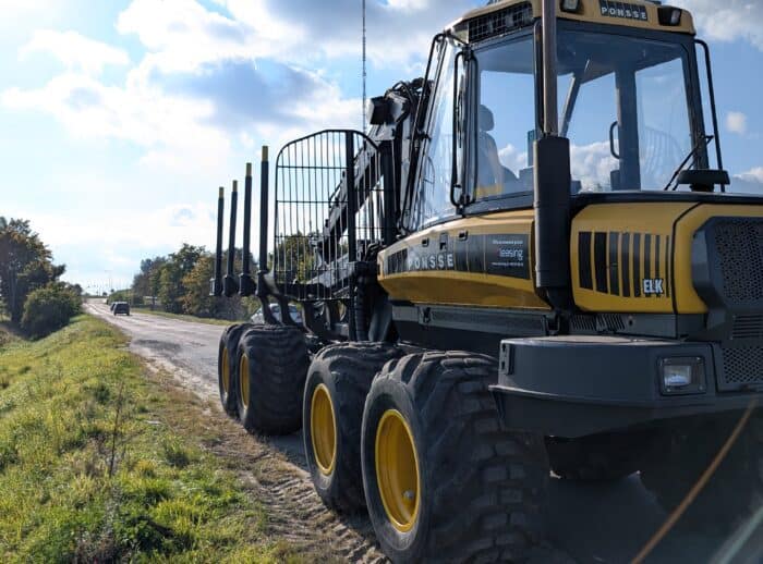 Spediteur PONSSE ELK 8W 2013. Forwarder PONSSE ELK 8W 2013r.