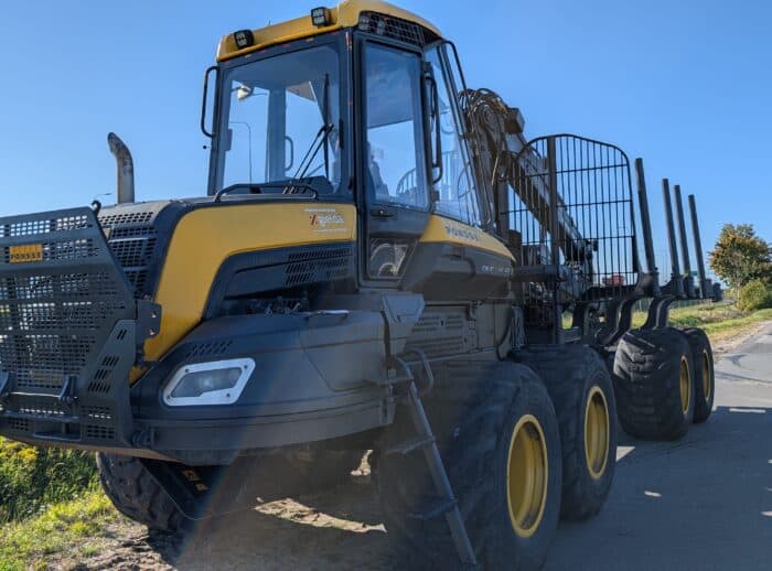 PONSSE BUFFALO 8W 2015r. bok PONSSE BUFFALO 8W 2015r. bok