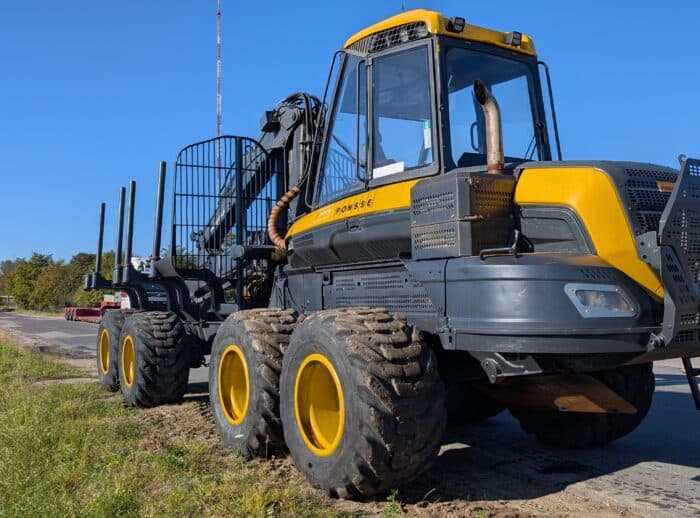 PONSSE BUFFALO 8W 2015r. bok PONSSE BUFFALO 8W 2015r. bok