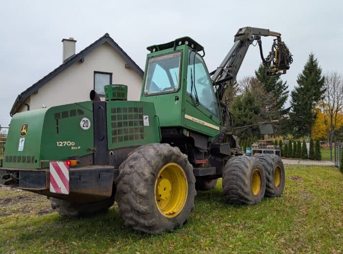 Harvester John Deere 1270D 2007r. Harvester John Deere 1270D 2007r.