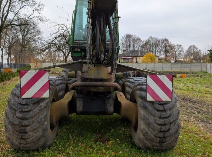Harvester John Deere 1270D 2007r. Harvester John Deere 1270D 2007r.
