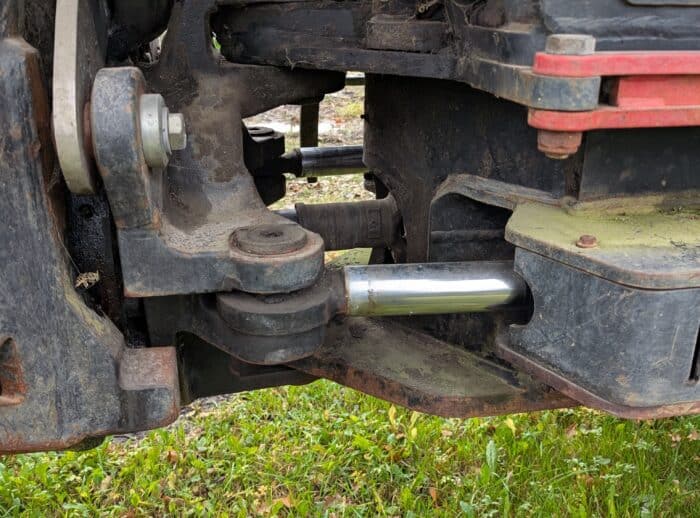 Harvester John Deere 1270D 2007r. siłownik Harvester John Deere 1270D 2007r. siłownik