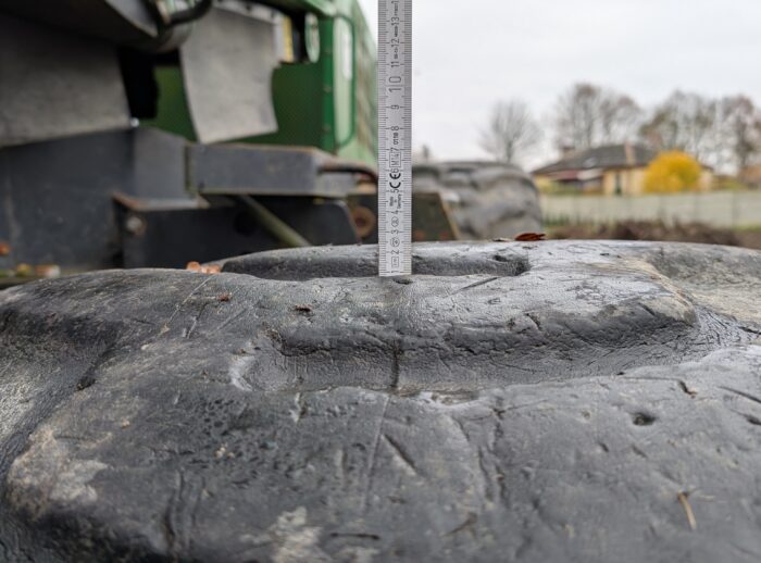 Harvester John Deere 1270D 2007r. bieżnik Harvester John Deere 1270D 2007r. bieżnik