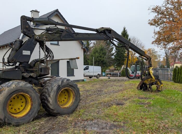 Harvester John Deere 1270D 2007r. Harvester John Deere 1270D 2007r.