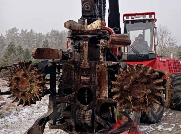 Harwester Valmet 911.4 2010r. głowica 365 Harwester Valmet 911.4 2010r. głowica 365