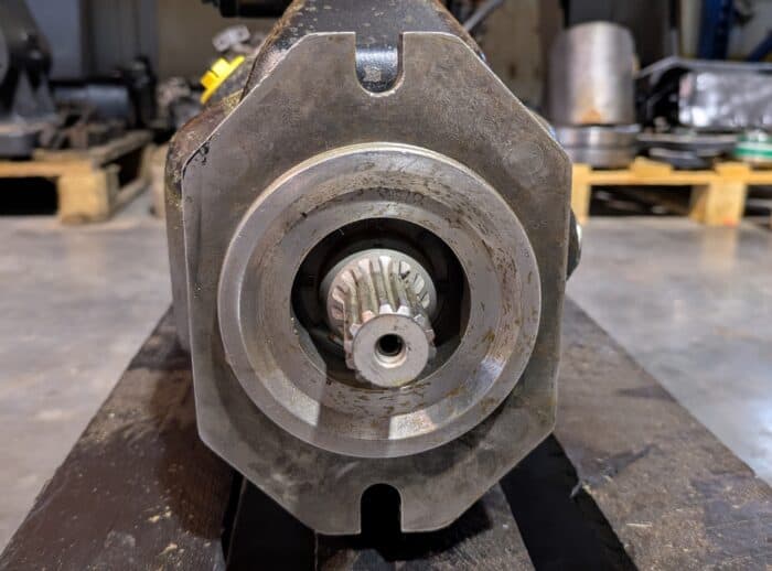 Regenerierte Arbeitspumpe F062759 Forwarder John Deere 1010D Regenerowana pompa pracy F062759 Forwarder John Deere 1010D