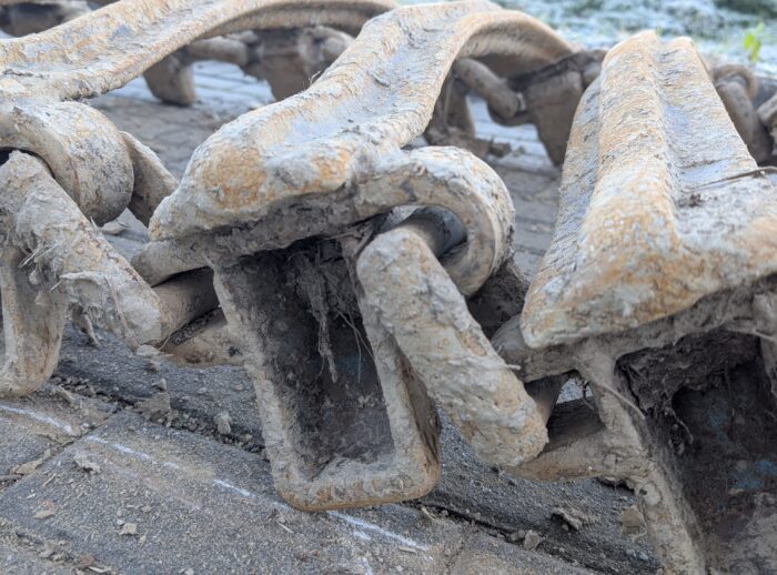 used tracks 710/45-26.5 forwarder harvester używane gąsienice 710/45-26,5 forwarder harwester