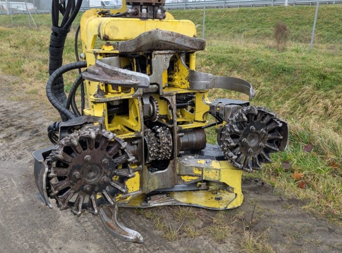 Harwester John Deere 1070D 2006r. głowica Harwester John Deere 1070D 2006r. głowica