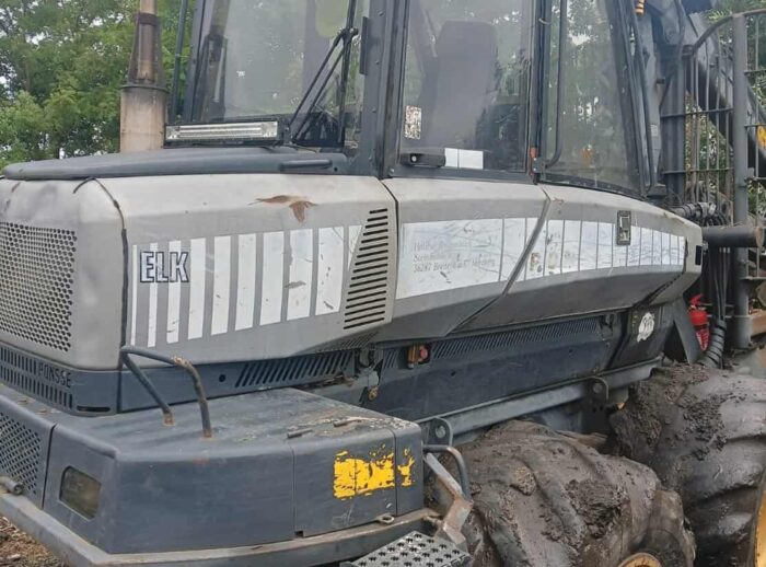 Forwarder PONSSE ELK 2006, Kran K90 Forwarder PONSSE ELK 2006r. żuraw K90