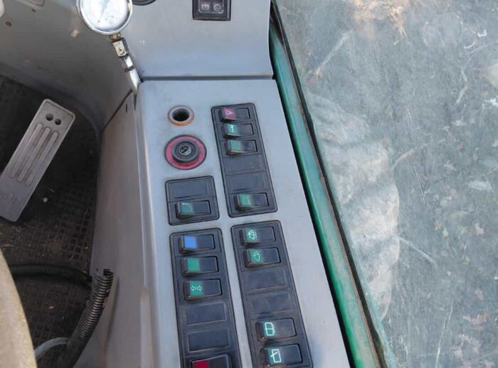 Timberjack 1710D forwarder, 2002. John Deere Forwarder Timberjack 1710D 2002r. John Deere